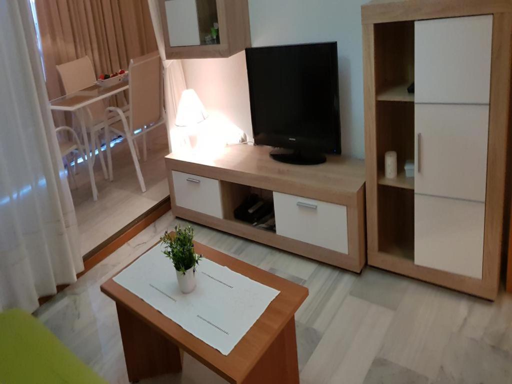 Disponible -11 Al 21 Abril-Apt Cachirul- 4 Pers -Wifi -Aire Acond- Parking Opcionable Extra Benidorm Exterior photo